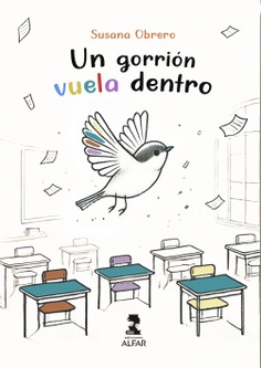 Un gorrión vuela dentro